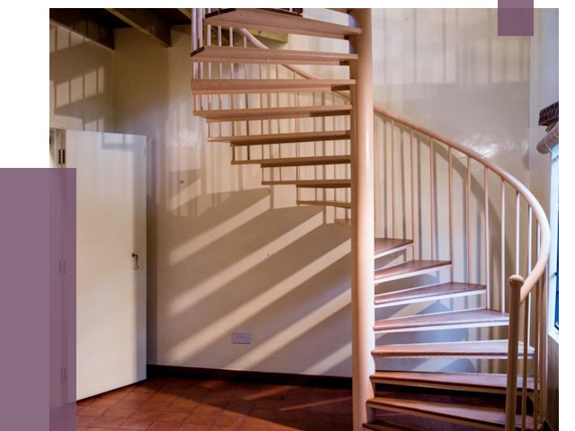 Изготовление винтовых лестниц на заказ в Железногорске от 77011 руб. | ПРОЛЁТ-Жлр