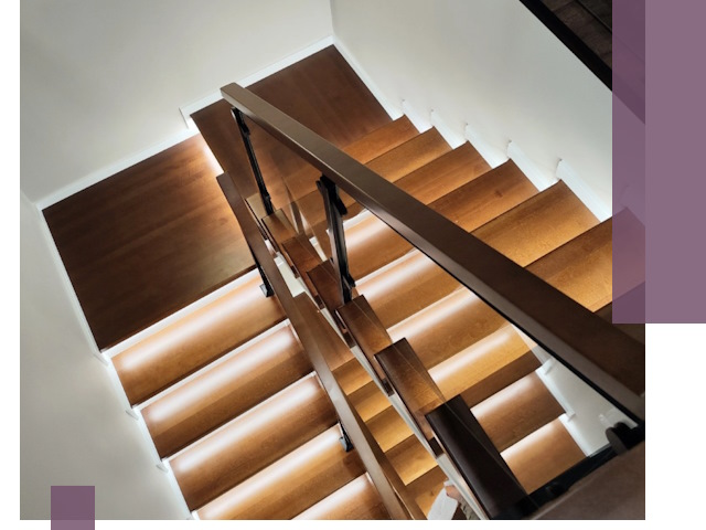 Изготовление П-образных лестниц под ключ в Железногорске