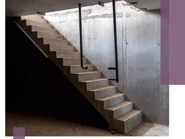 Изготовление и монтаж лестниц в подвале в Железногорске