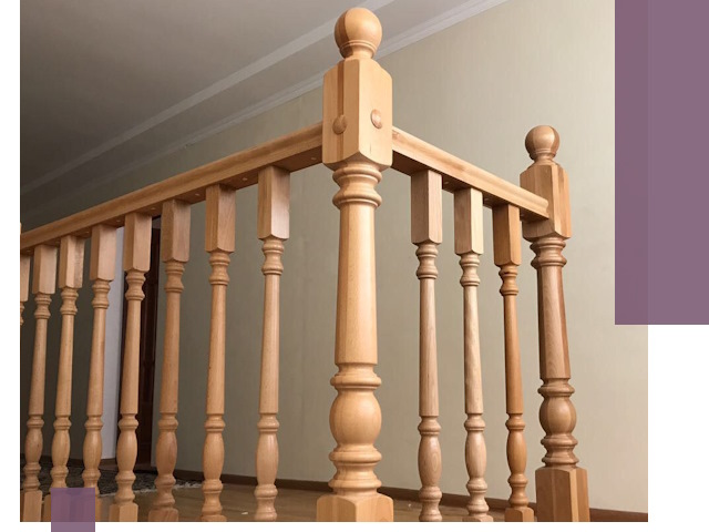 Деревянные перила на заказ в Железногорске: монтаж и изготовление